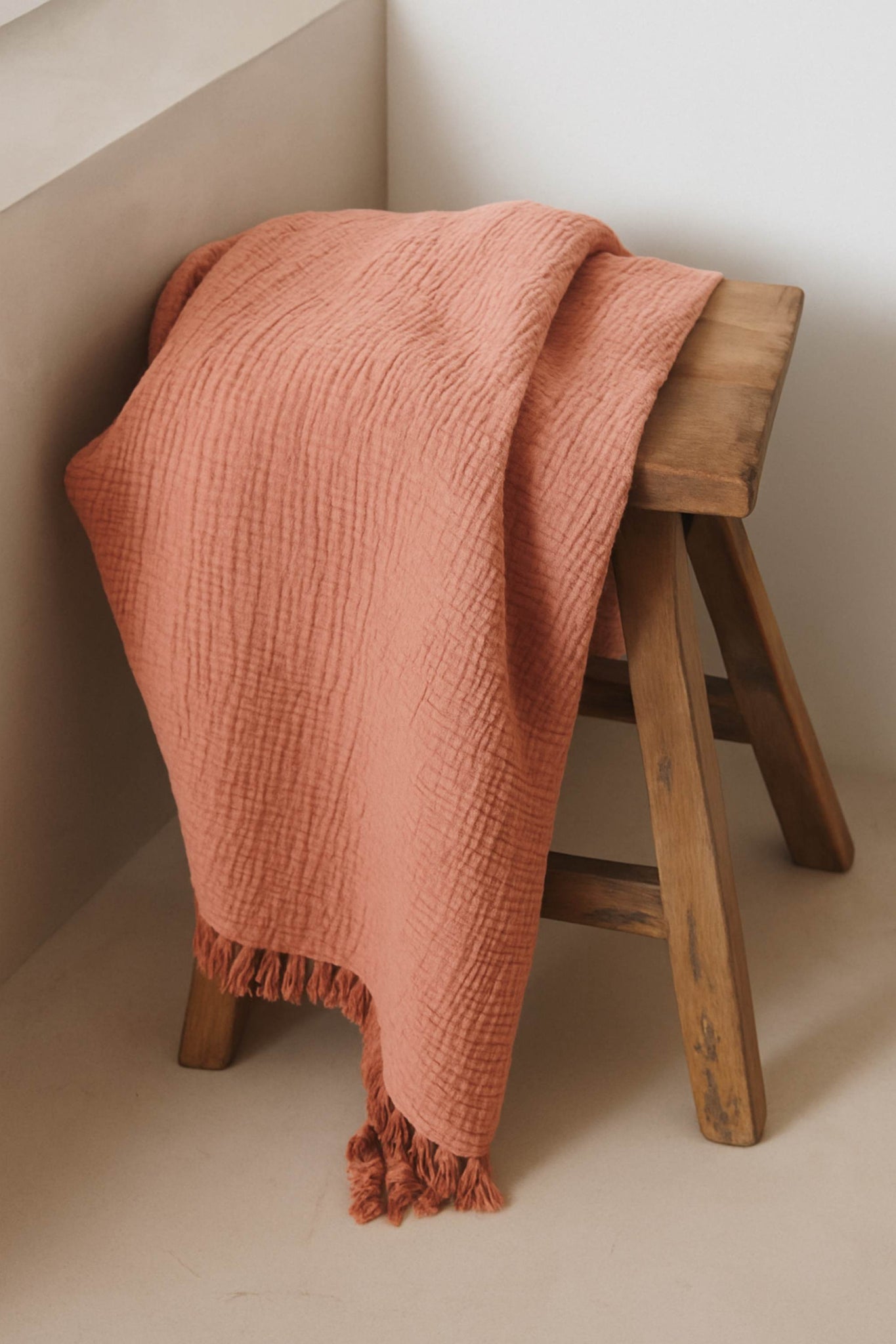 Fouta Gaze de Coton Abricot thumbnail 5