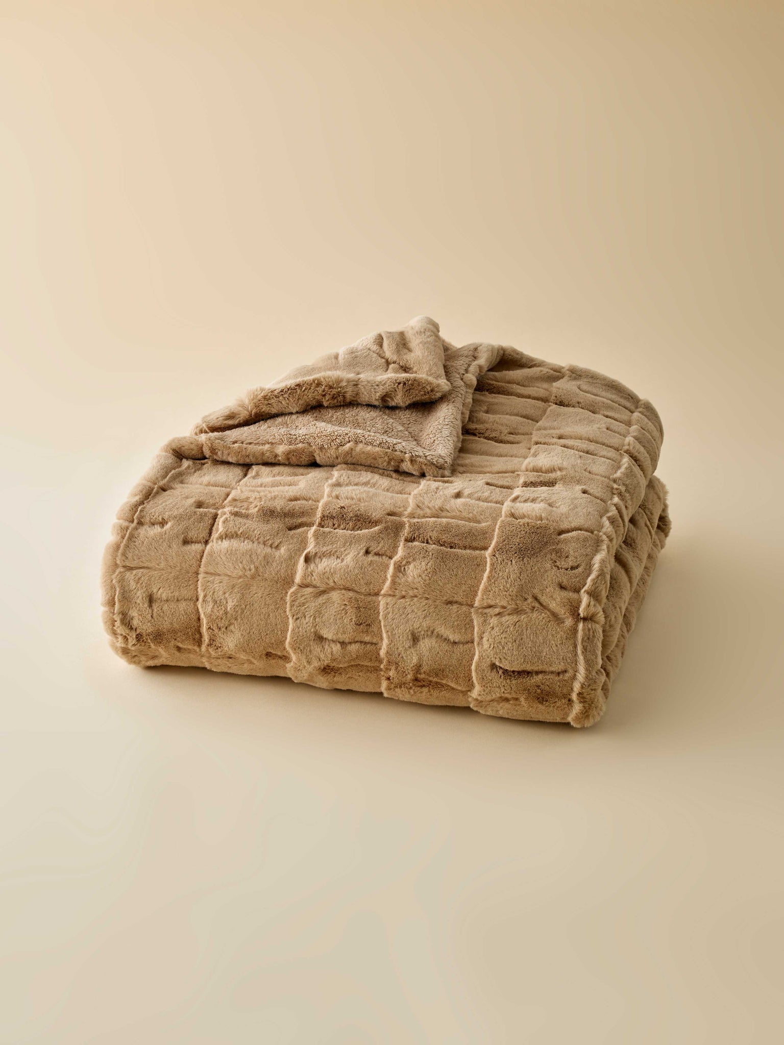 Plaid Fausse Fourrure Mao thumbnail 2