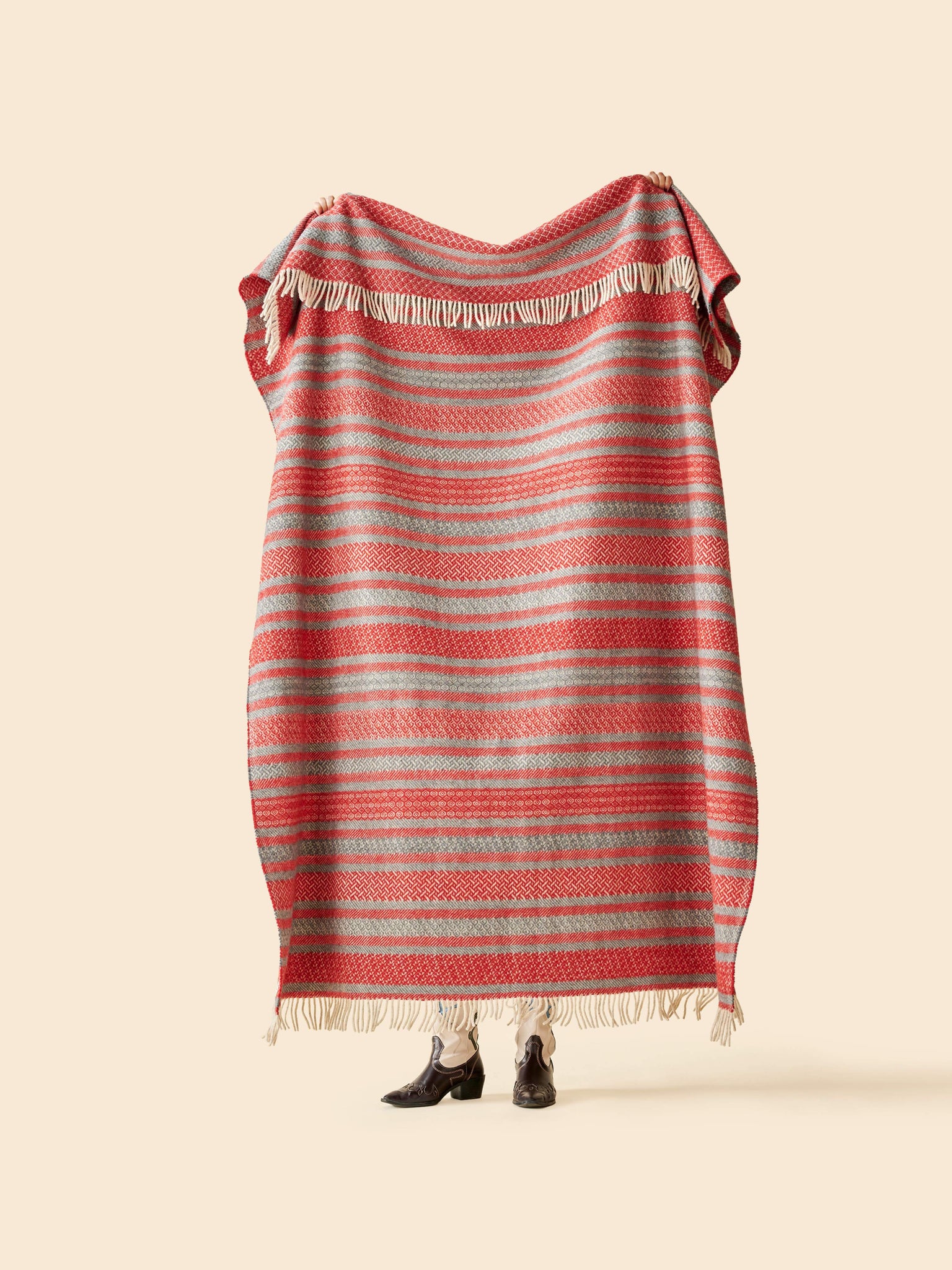 Plaid Laine Basque Rouge thumbnail 2