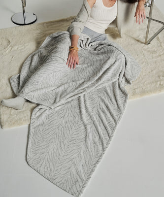 Plaid polaire - Tigre gris thumbnail 1